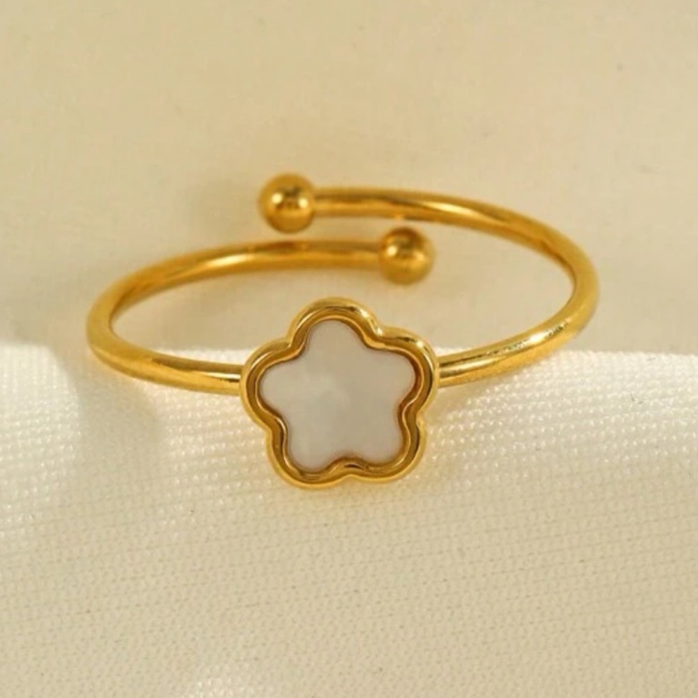 1pc  Stainless Steel White Mother Of Faux Pearl Flower adjustable ring nib